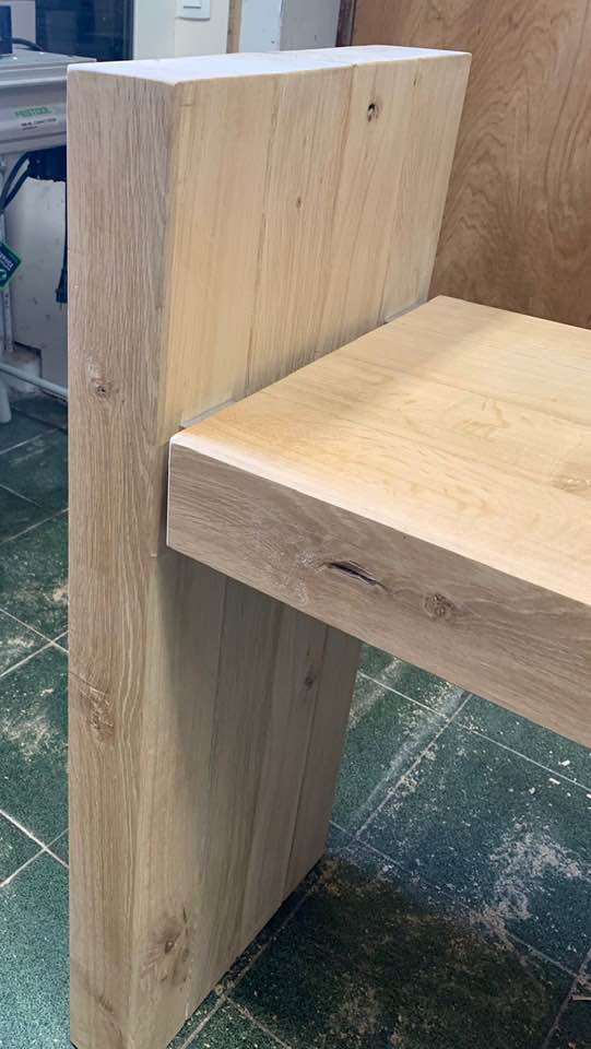 (C23-3-P1) Massief Eiken Bureau uit Gerecycleerd Hout